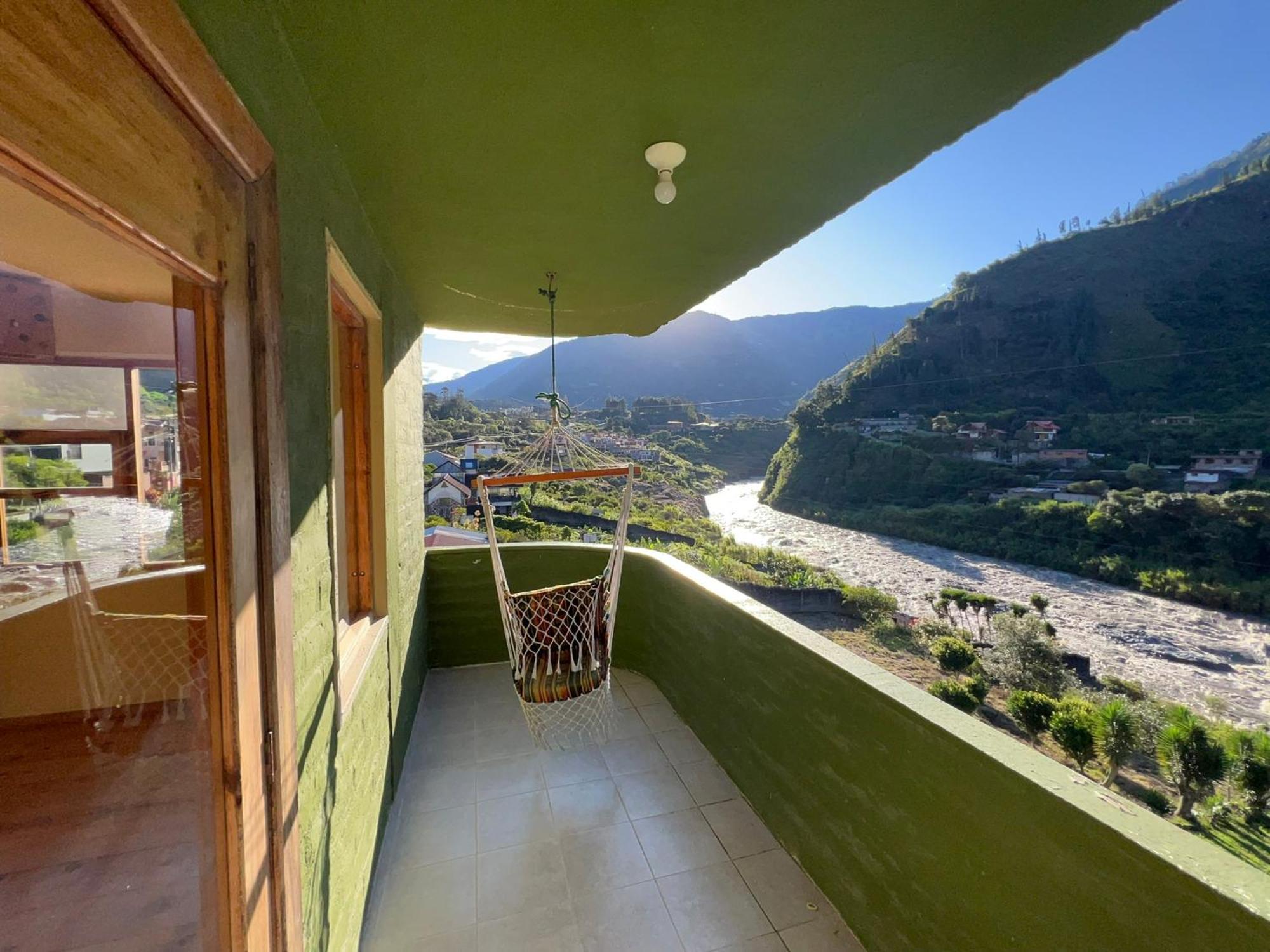 La Casa Verde Eco Guest House Баньос Экстерьер фото