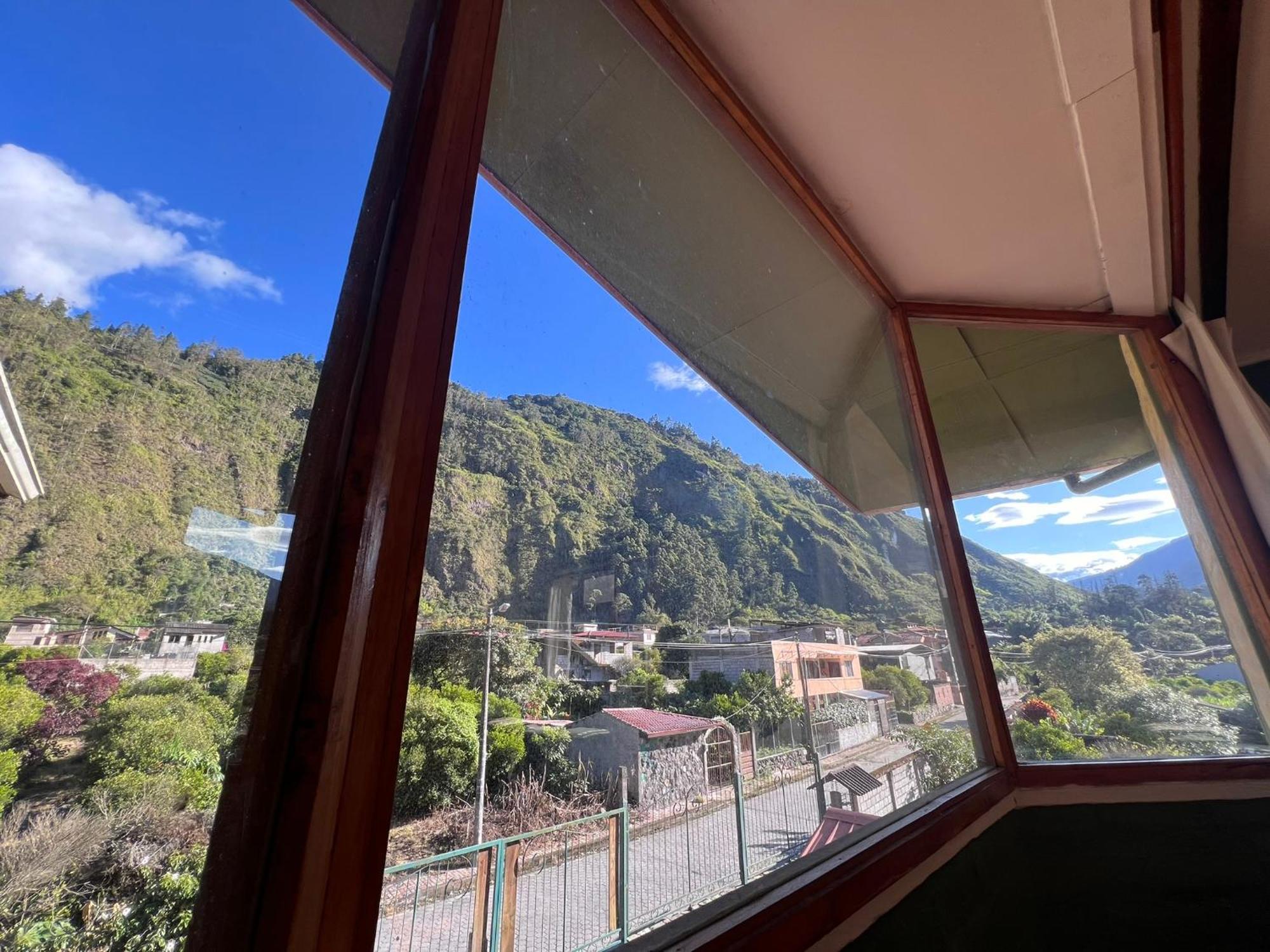 La Casa Verde Eco Guest House Баньос Экстерьер фото