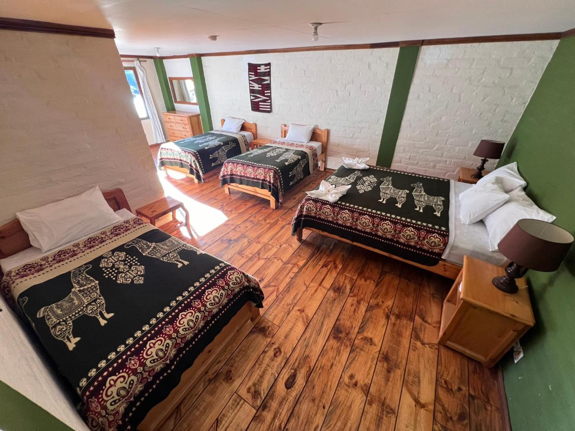 La Casa Verde Eco Guest House Баньос Номер фото