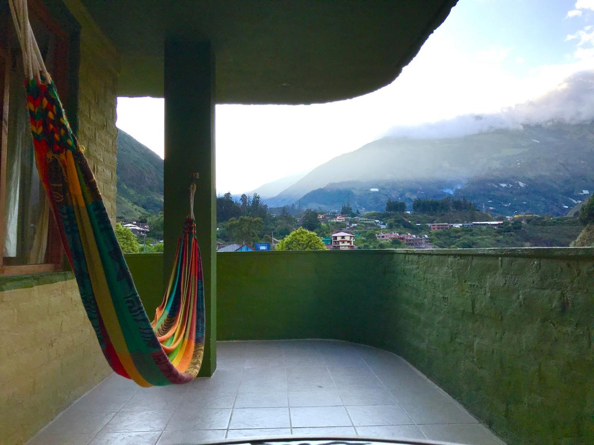 La Casa Verde Eco Guest House Баньос Номер фото