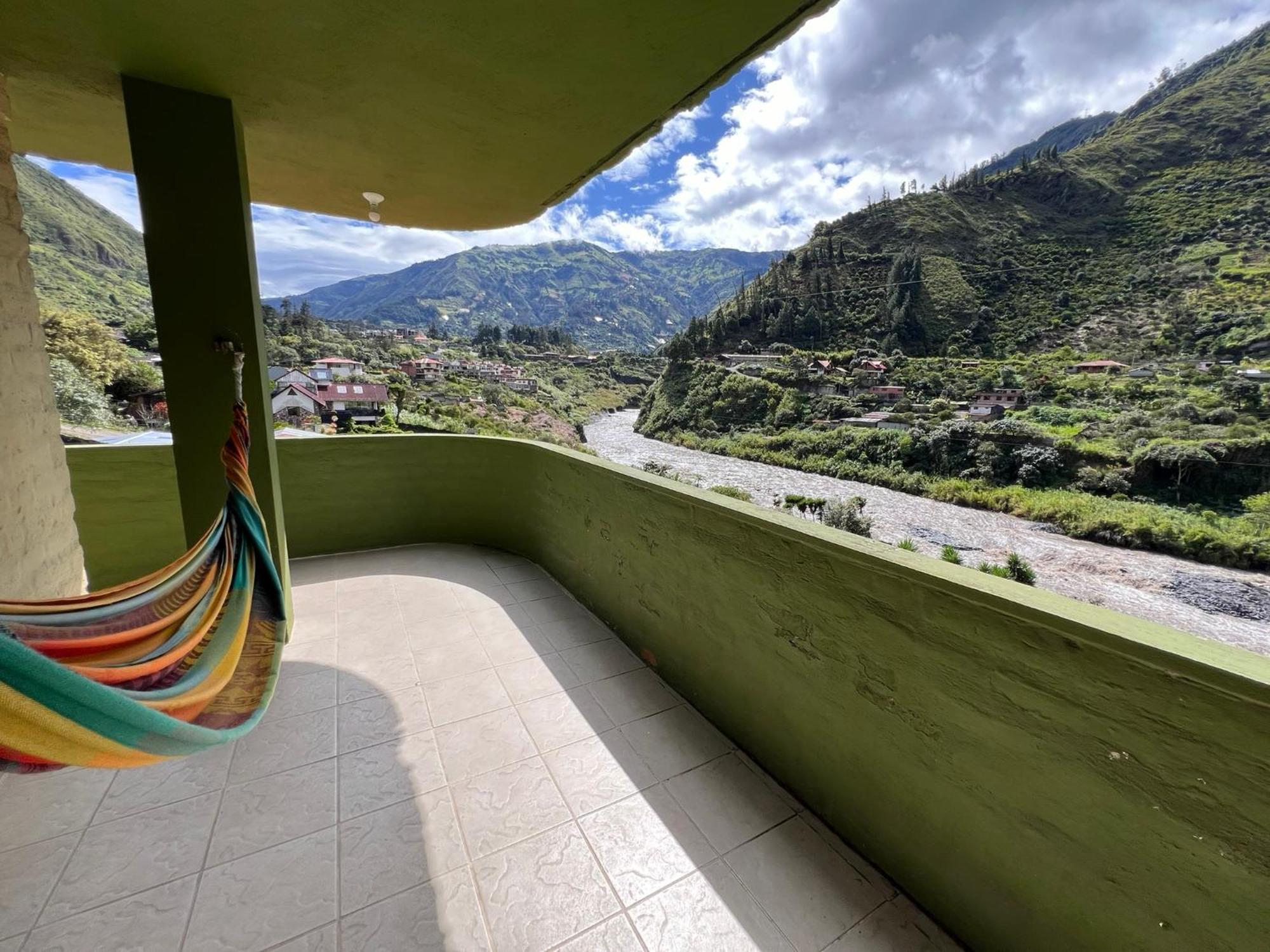 La Casa Verde Eco Guest House Баньос Экстерьер фото