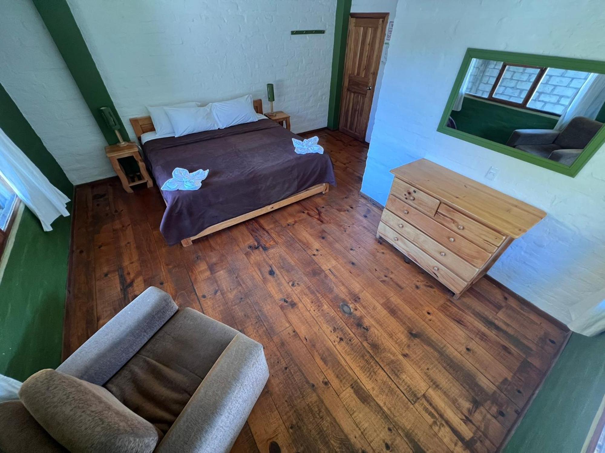 La Casa Verde Eco Guest House Баньос Номер фото